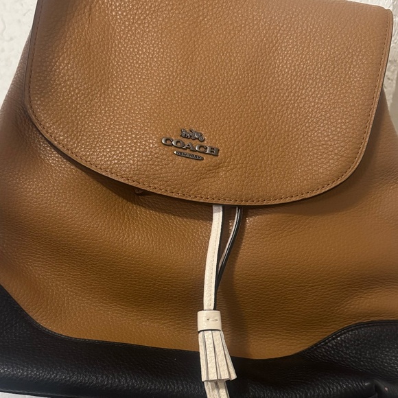 COACH Elle Pebbled Leather Backpack Light Saddle Black New with Tags Purse Bag - Picture 5 of 7